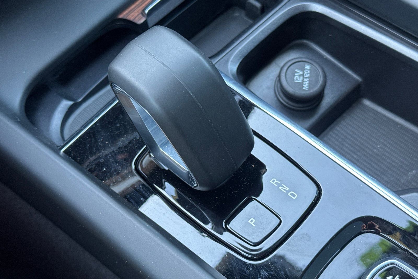 Used 2025 Volvo V60 B5 Cross Country Plus AWD/4WD image 24