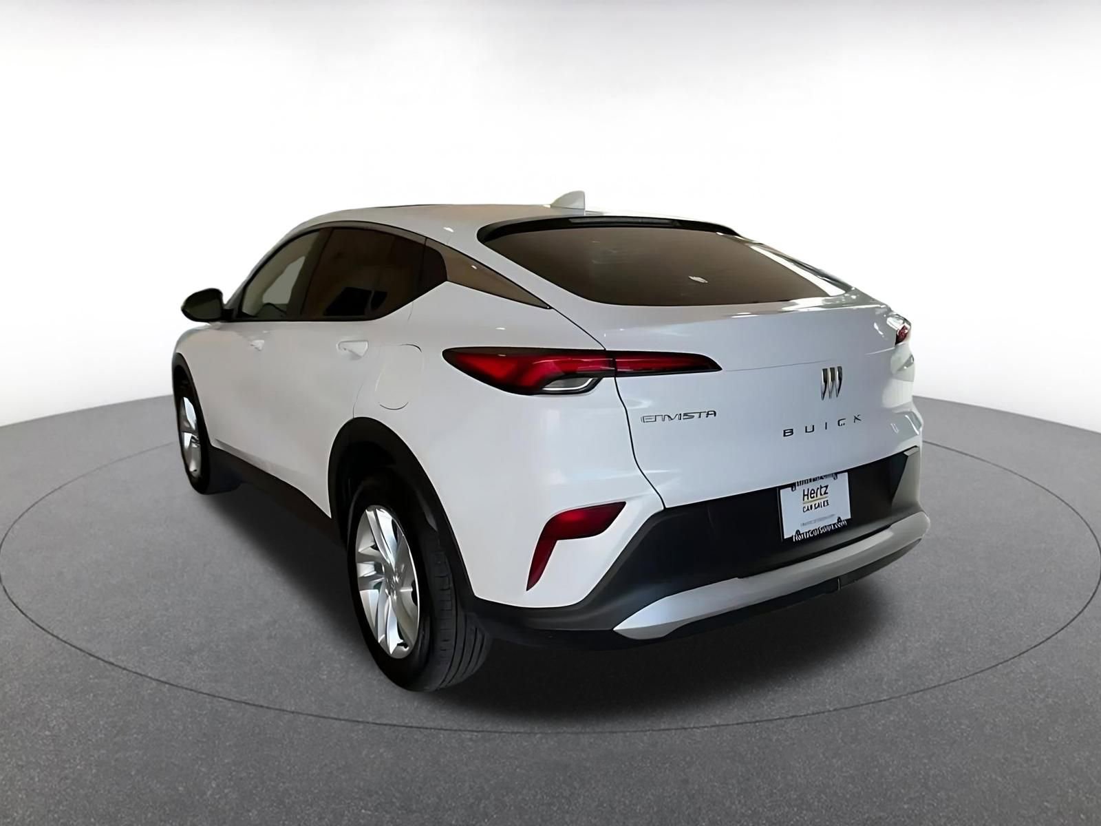 Used 2025 Buick Envista Preferred image 11