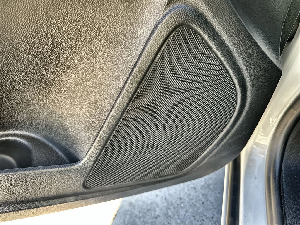 Certified 2022 GMC Canyon Elevation w/ Trailering Package image 23