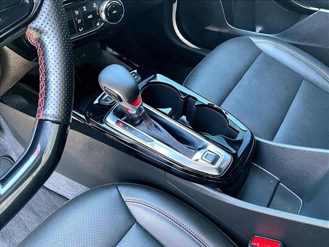 Certified 2025 Chevrolet Trax RS w/ Driver Confidence Package image 15