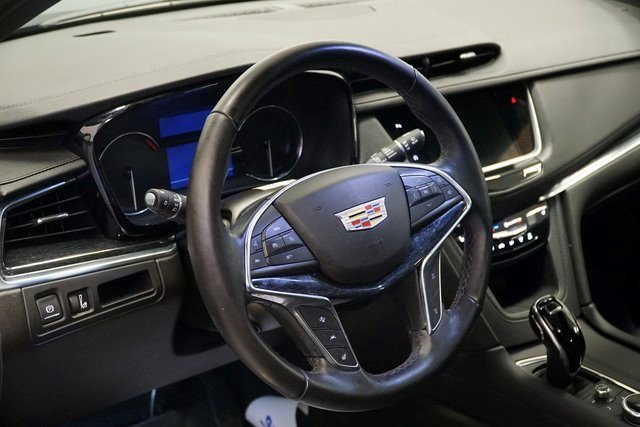 Certified 2023 Cadillac XT5 Premium Luxury image 10