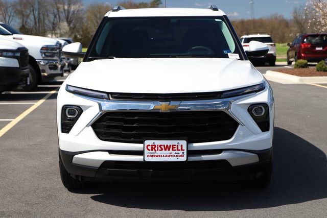 Used 2025 Chevrolet TrailBlazer LT w/ Driver Confidence Package image 6