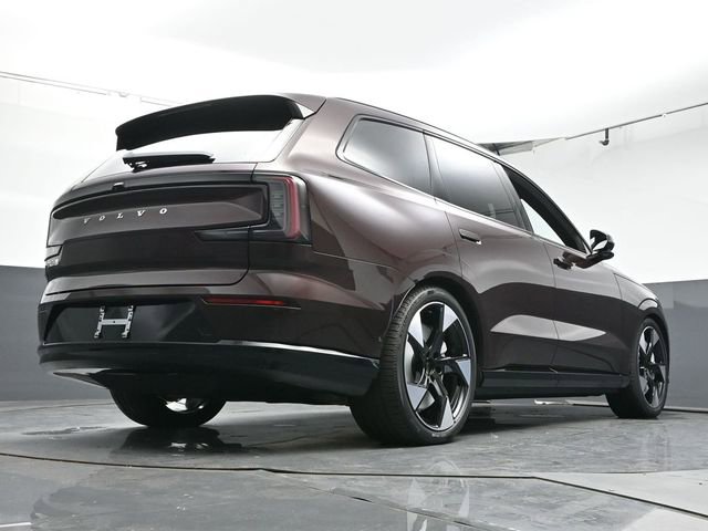 Used 2025 Volvo EX90 Ultra image 29