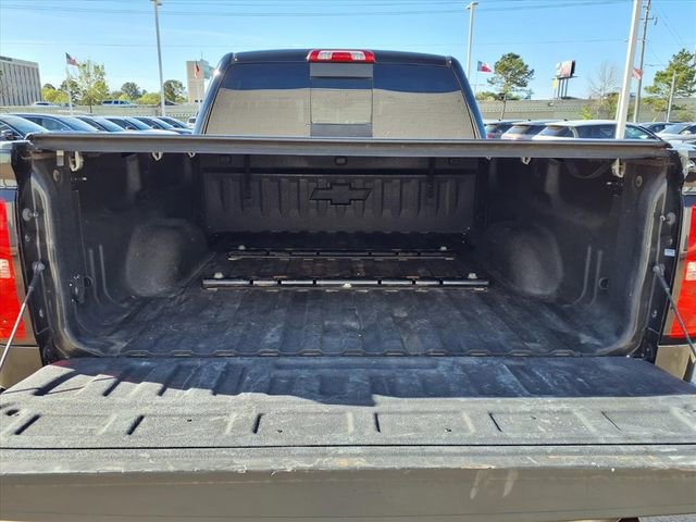 Used 2017 Chevrolet Silverado 2500 High Country w/ Duramax Plus Package image 25