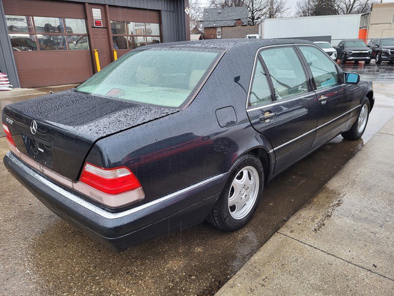 Used 1999 Mercedes-Benz S 320 image 4
