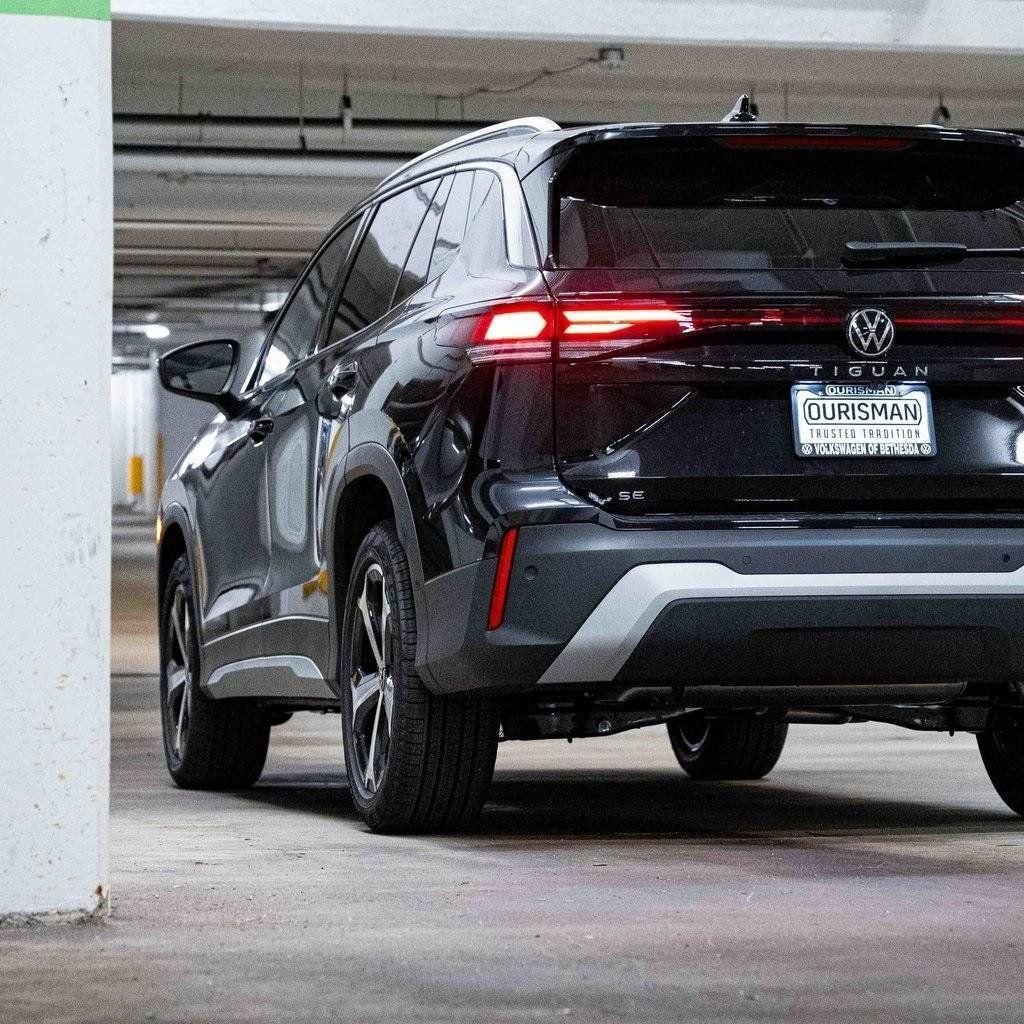 New 2026 Volkswagen Tiguan SE AWD/4WD image 5