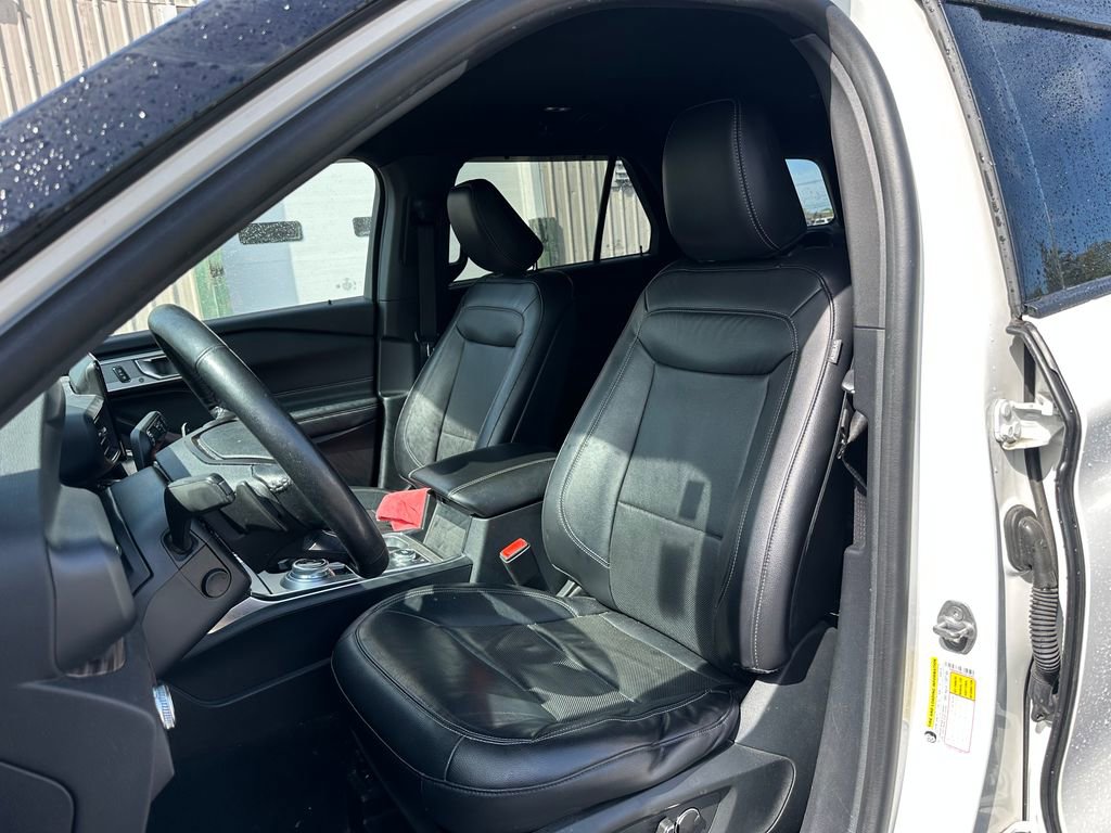 Used 2020 Ford Explorer Limited w/ Class III Trailer Tow Package AWD/4WD image 18