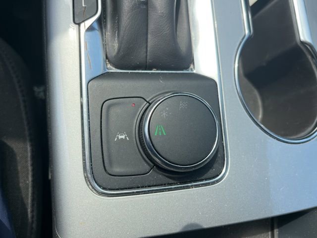 Used 2025 Chevrolet Blazer LT FWD image 27