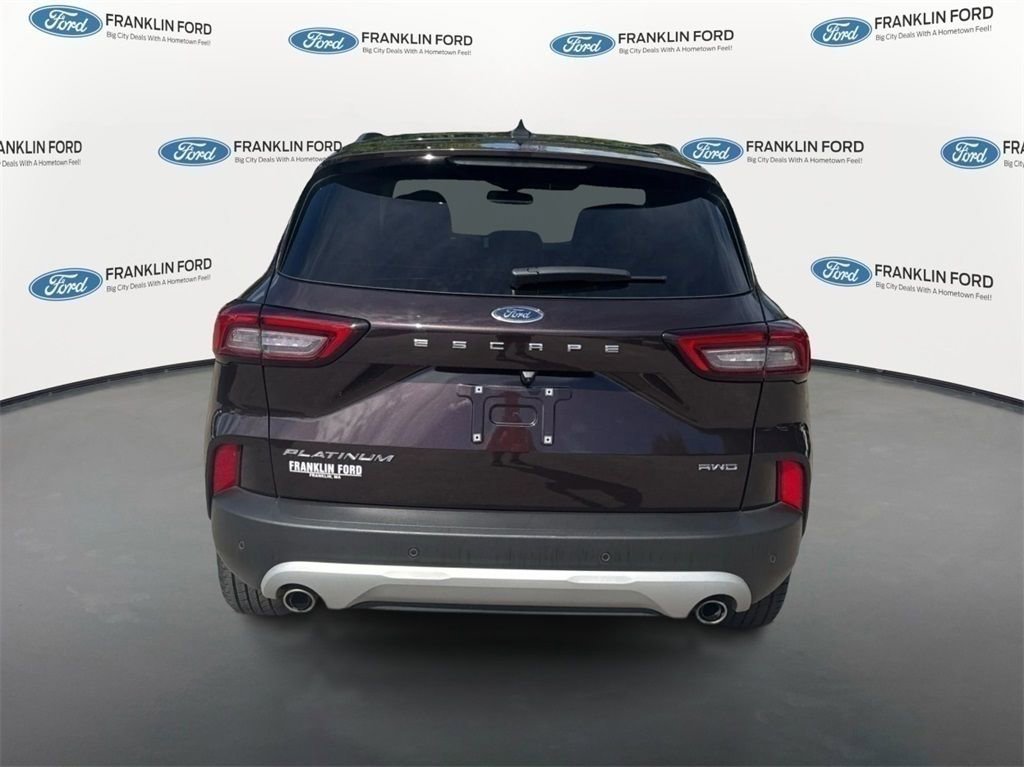 Used 2023 Ford Escape Platinum image 6