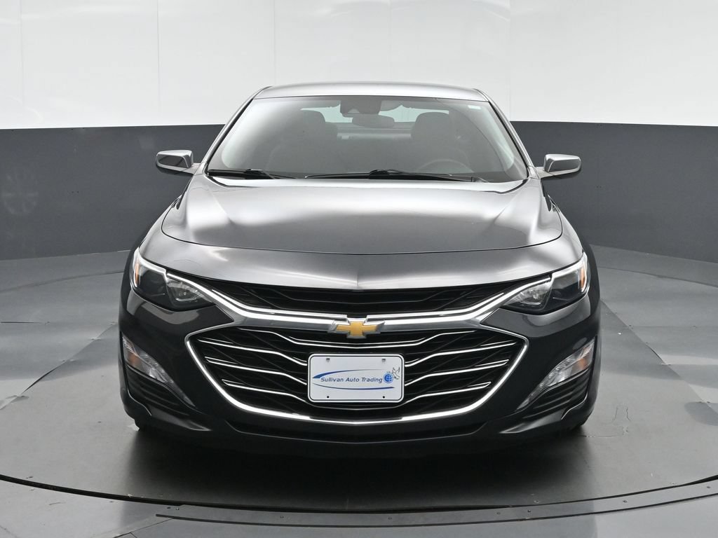 Used 2023 Chevrolet Malibu LT FWD image 2