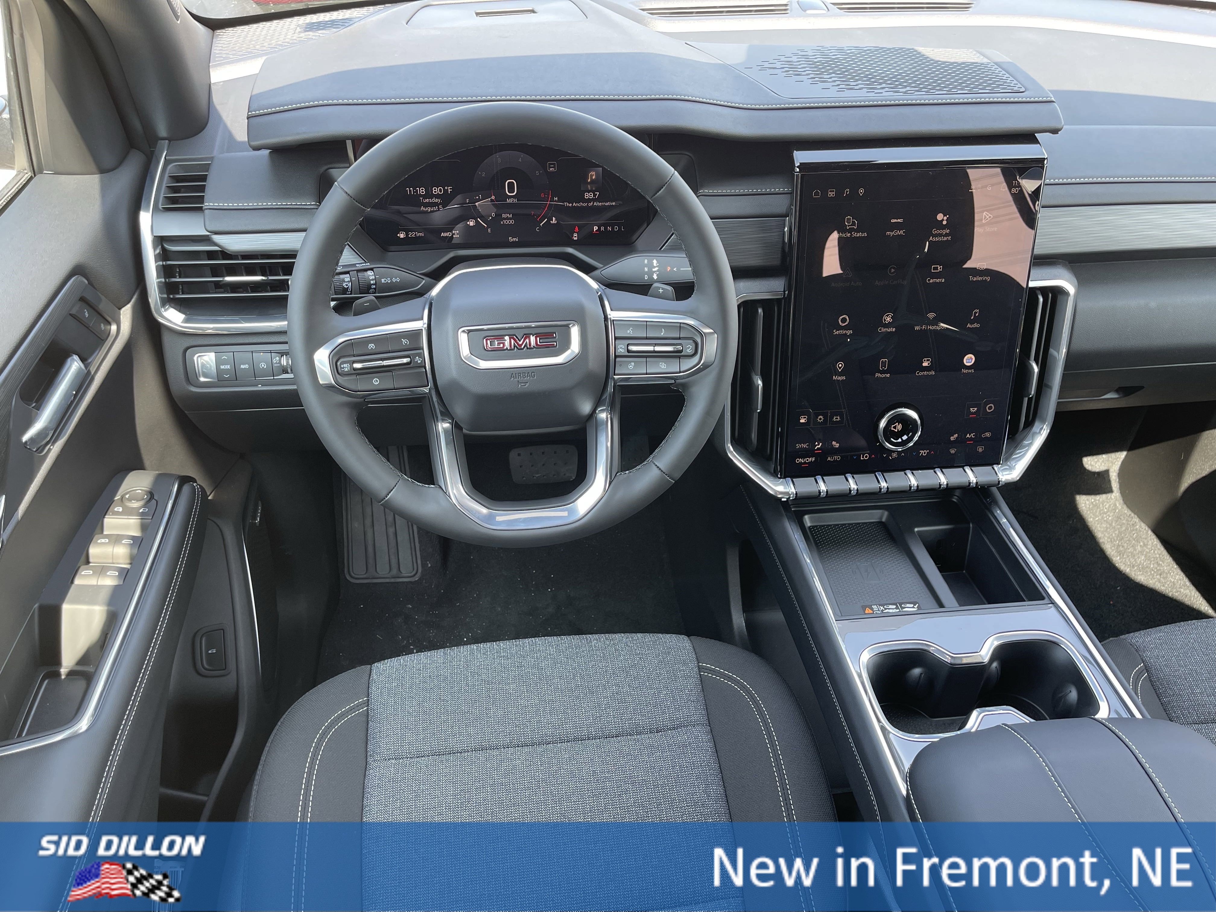 New 2026 GMC Acadia Elevation image 2