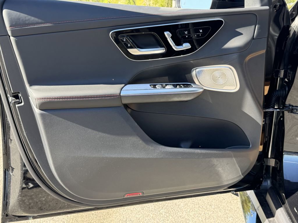 New 2026 Mercedes-Benz GLC 43 AMG 4MATIC image 16