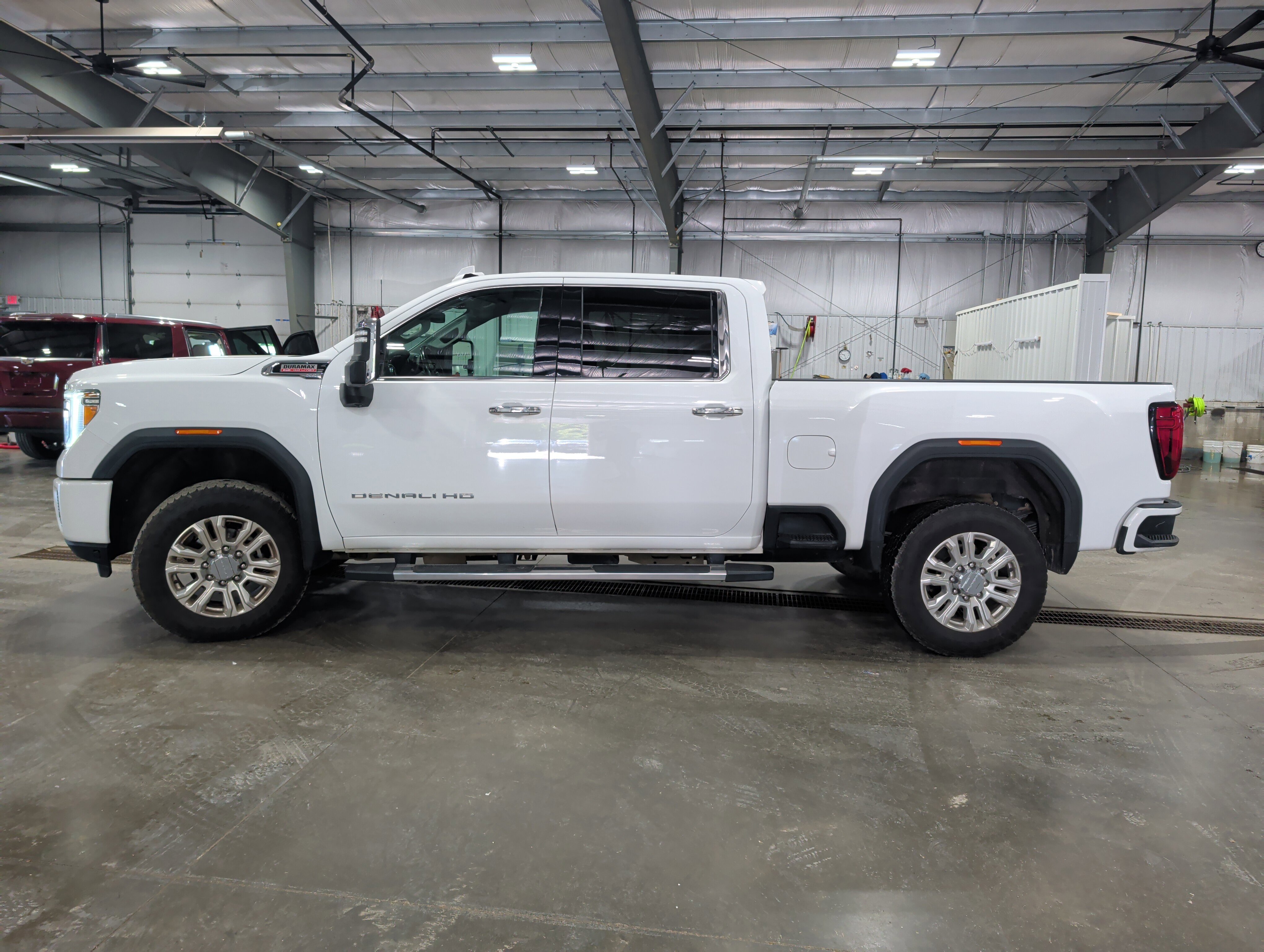 Used 2021 GMC Sierra 3500 Denali AWD/4WD image 5