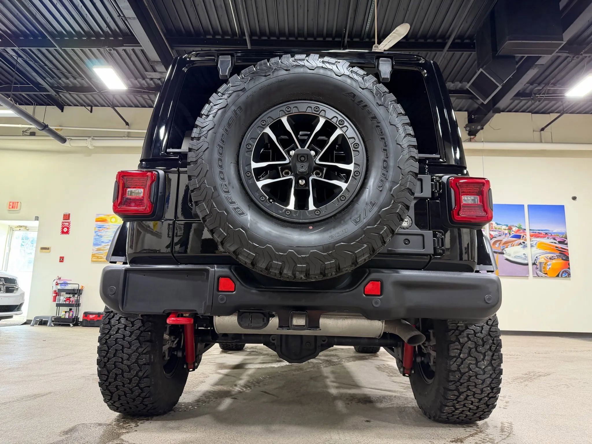 Used 2024 Jeep Wrangler Unlimited Rubicon image 19