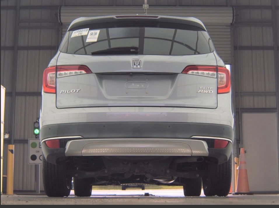 Used 2020 Honda Pilot Elite image 11