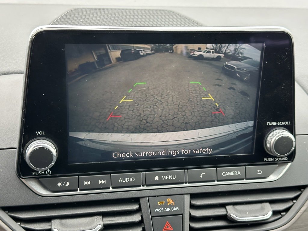 Used 2024 Nissan Altima 2.5 SV image 5