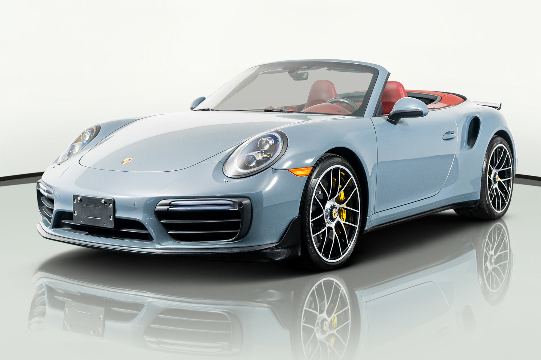 Used 2017 Porsche 911 Turbo S image 22