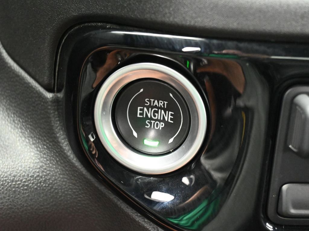 Used 2024 Chevrolet Silverado 2500 LTZ image 30