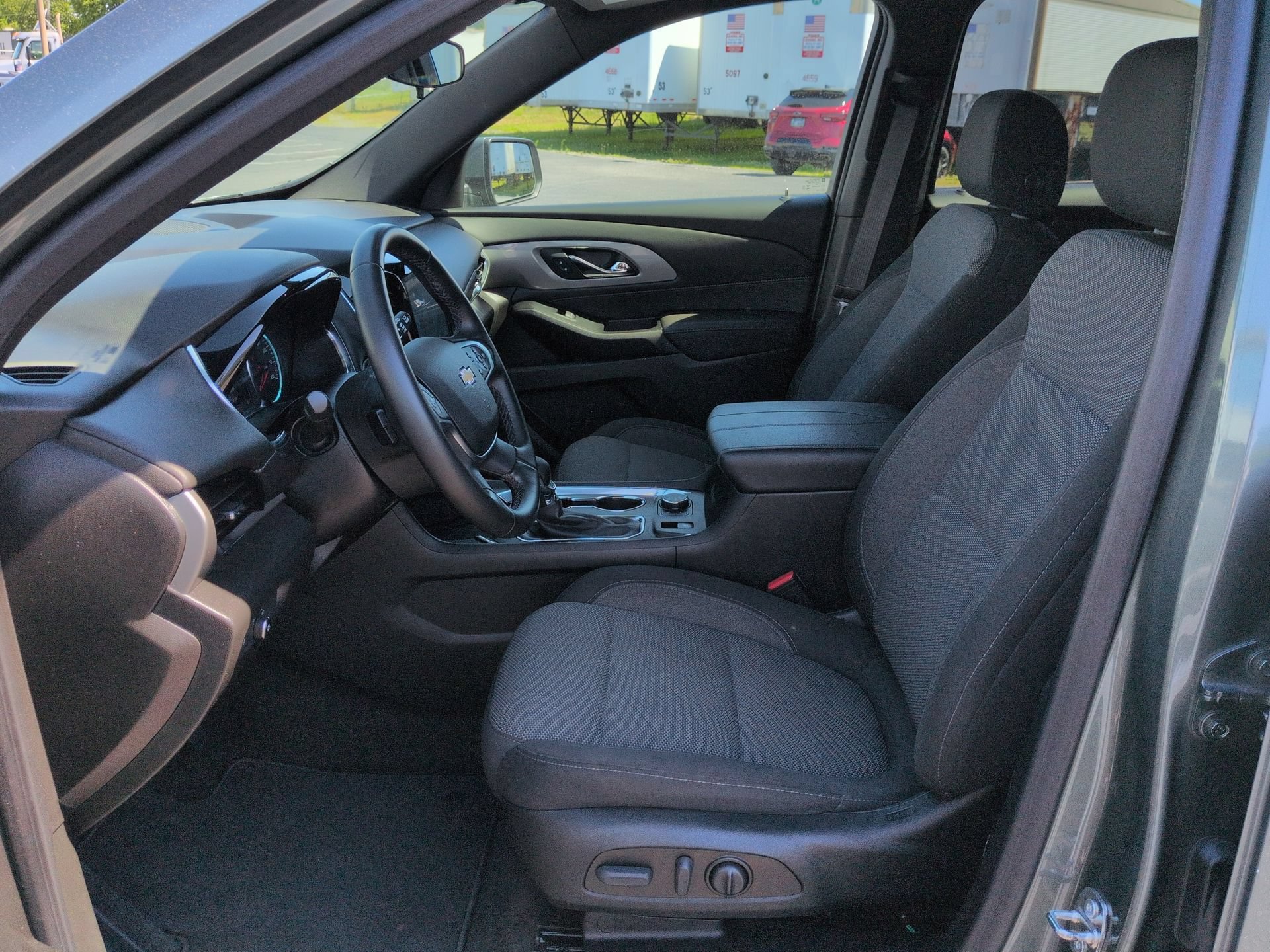 Certified 2023 Chevrolet Traverse LT AWD/4WD image 19