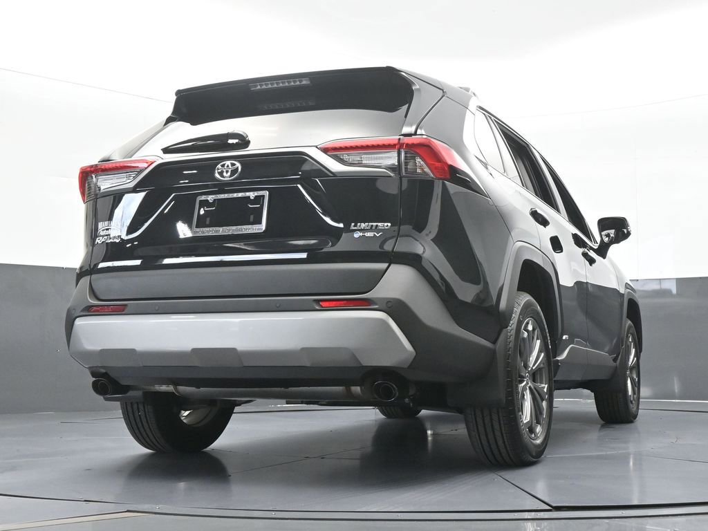 Used 2025 Toyota RAV4 Limited w/ Advanced Technology Package AWD/4WD image 57