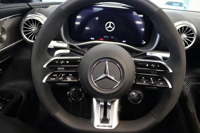 Used 2023 Mercedes-Benz SL 63 AMG 4MATIC image 11