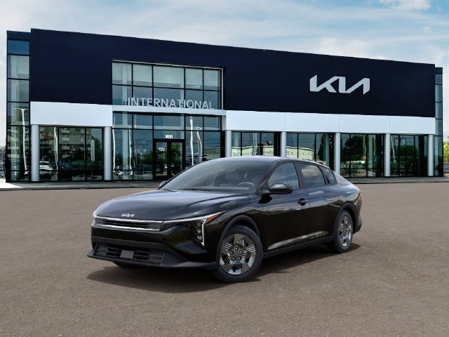 New 2026 Kia K4 FWD image 1