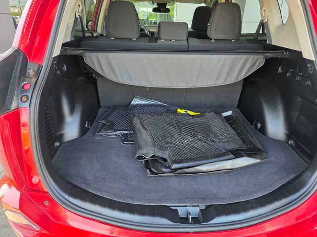 Used 2017 Toyota RAV4 LE w/ Carpet Mat Package AWD/4WD image 14
