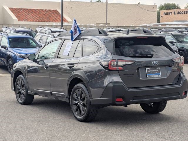 Used 2025 Subaru Outback Onyx Edition AWD/4WD image 4