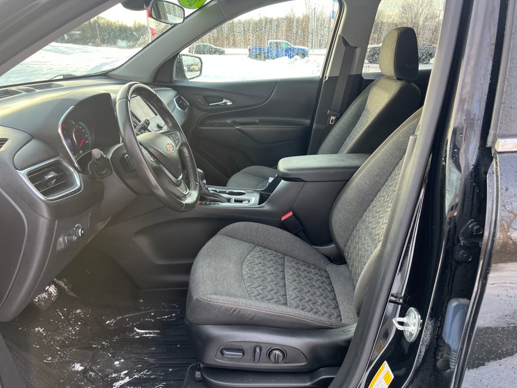 Used 2022 Chevrolet Equinox LT image 9