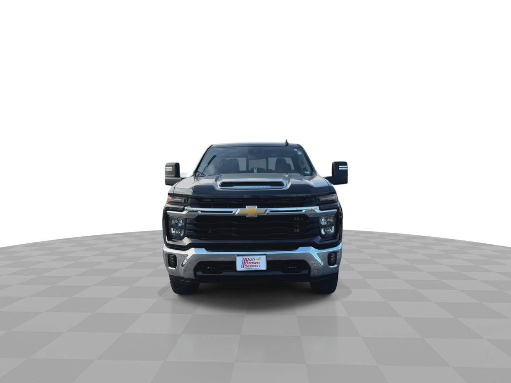 Used 2024 Chevrolet Silverado 2500 LT w/ Convenience Package image 3