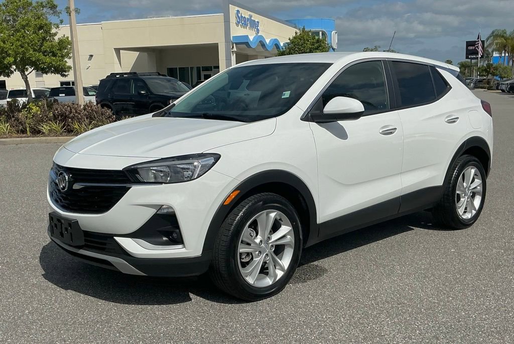 Used 2022 Buick Encore GX Preferred w/ Cold Weather Comfort Package image 1