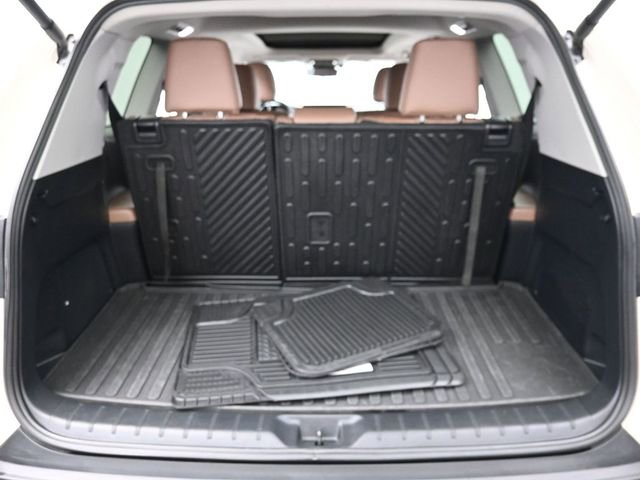 Used 2024 Toyota Grand Highlander Platinum image 30