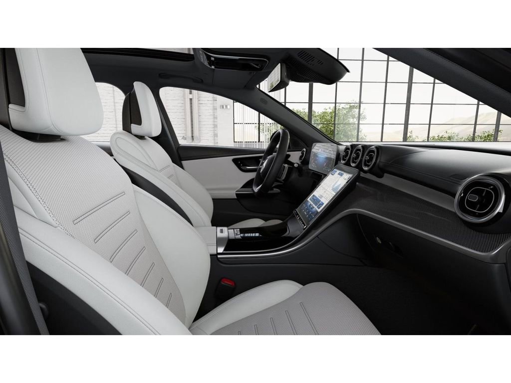 Used 2026 Mercedes-Benz C 300 4MATIC Sedan image 4
