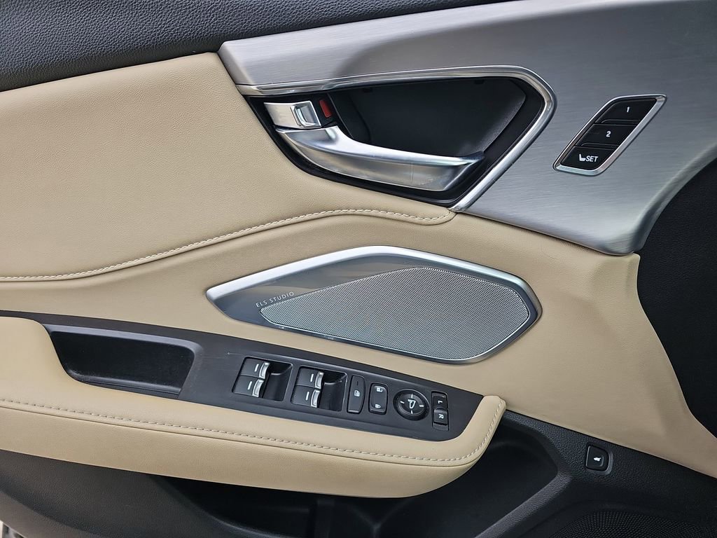 Used 2019 Acura RDX w/ Technology Package image 32