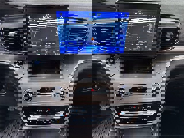 Used 2021 Ford Explorer XLT w/ Equipment Group 202A image 14