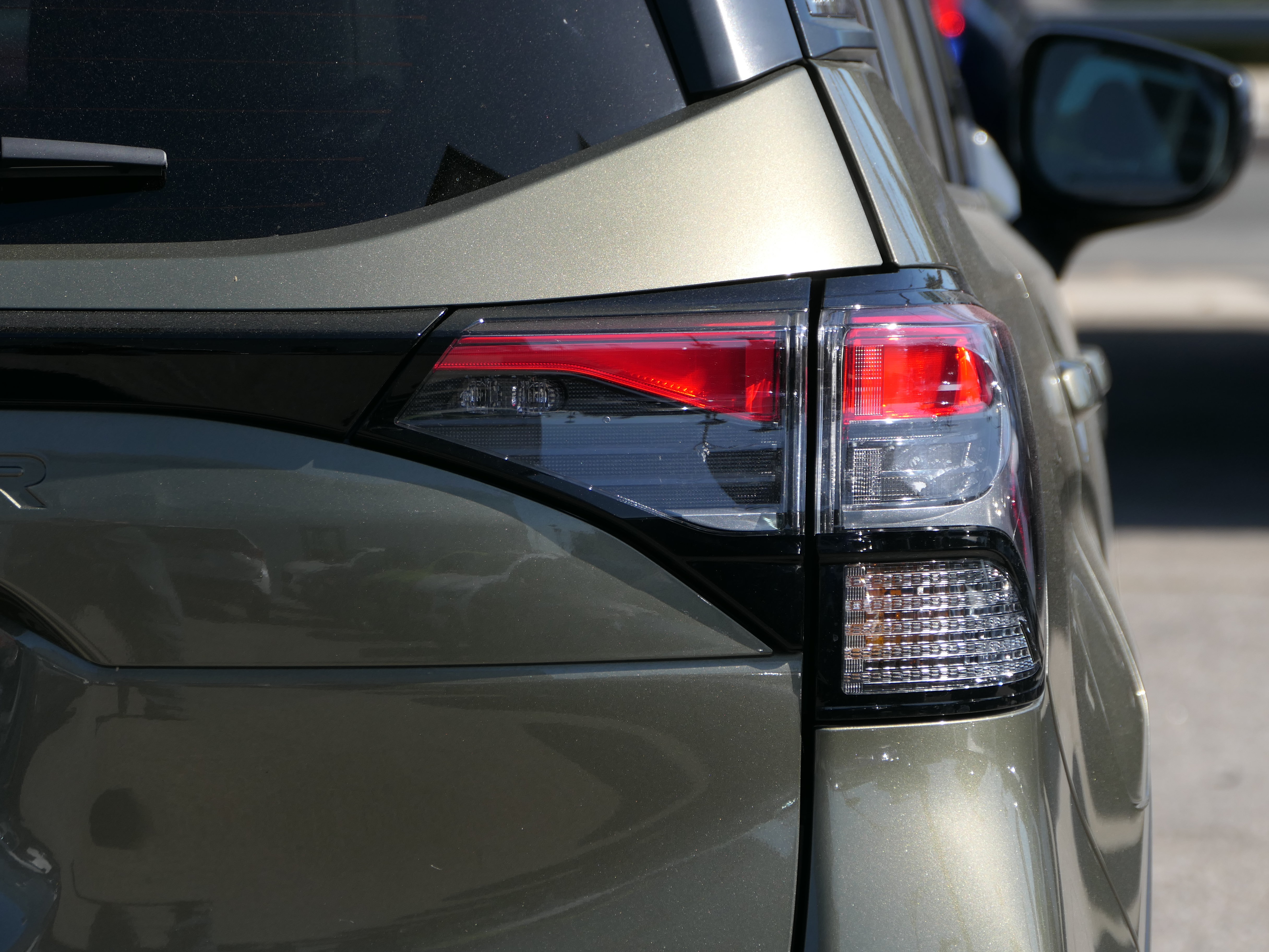 Used 2026 Subaru Forester Premium AWD/4WD image 4