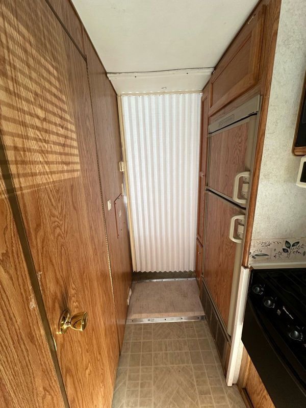 Used 2003 Ford E-450 and Econoline 450 RWD image 34