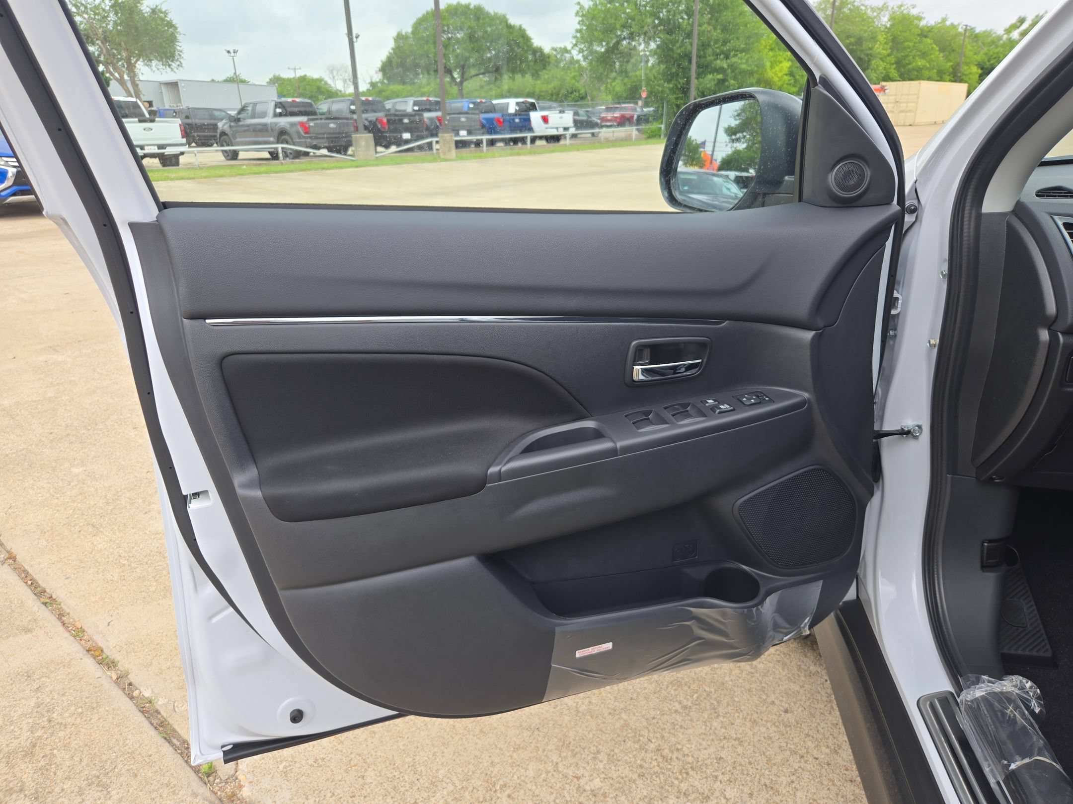 New 2026 Mitsubishi Outlander Sport ES AWD/4WD image 12
