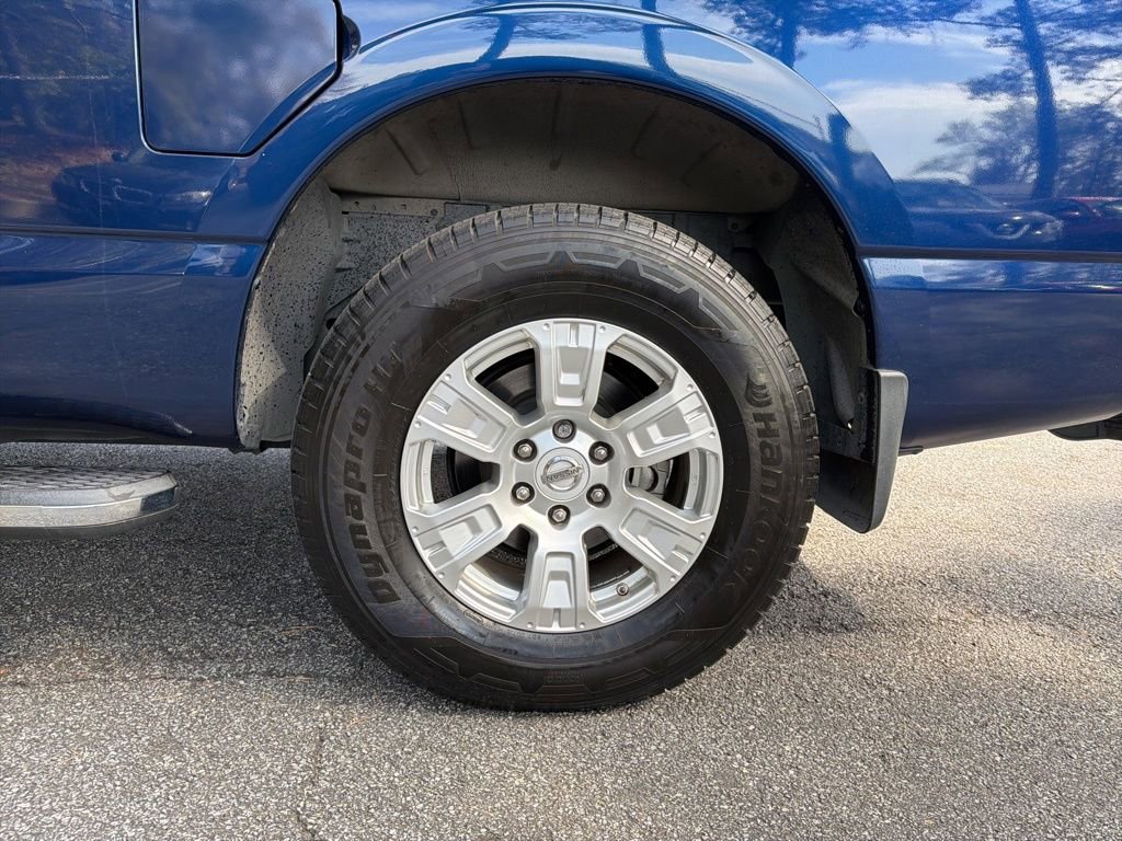 Used 2019 Nissan Titan SV image 34