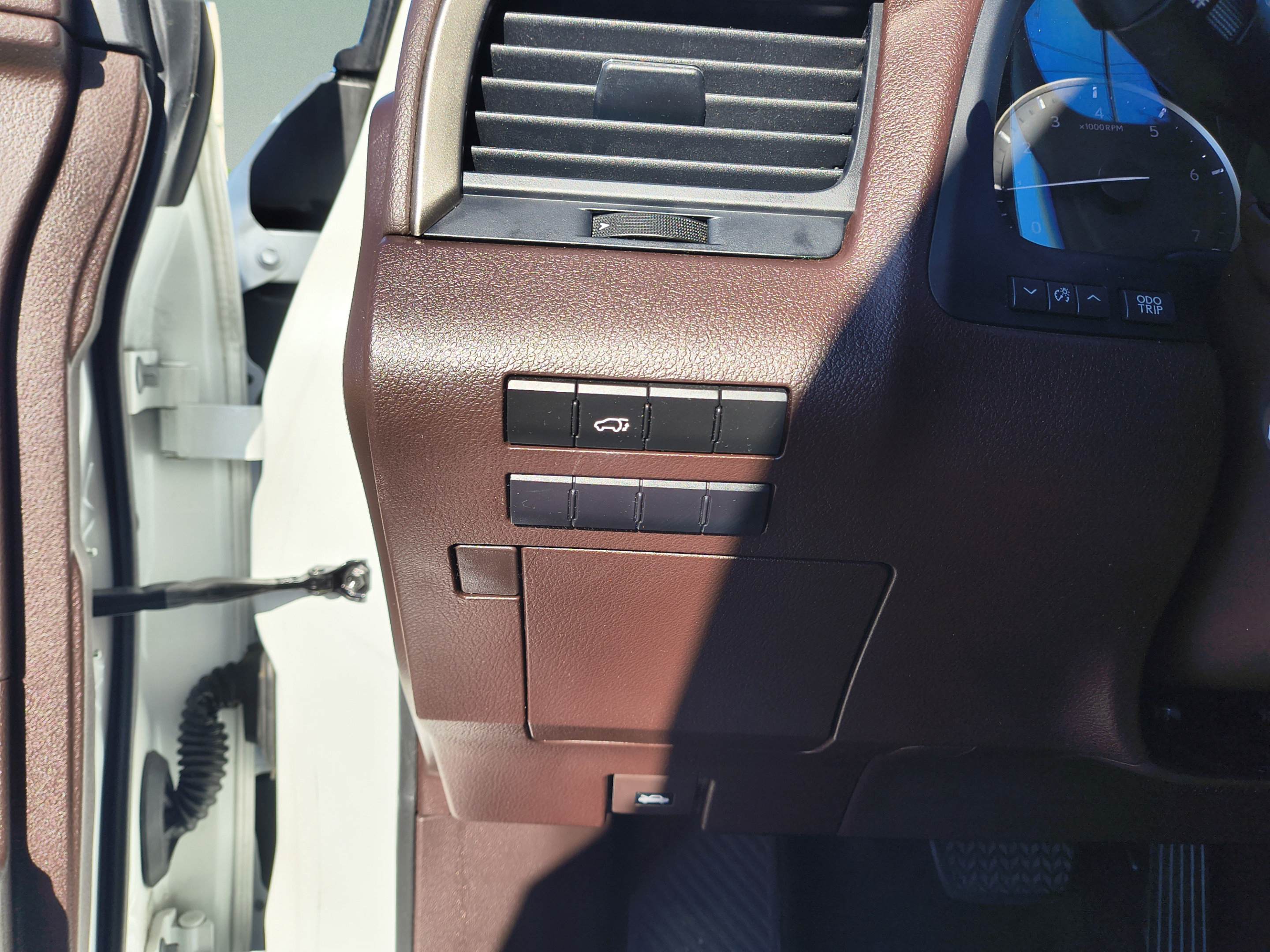 Used 2016 Lexus RX 350 FWD w/ Premium Package image 29