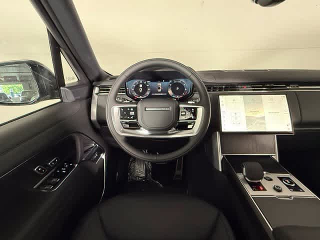 New 2027 Land Rover Range Rover Long Wheelbase SE AWD/4WD image 16