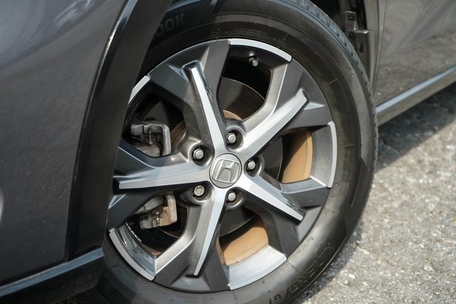 Certified 2023 Honda HR-V EX-L image 3