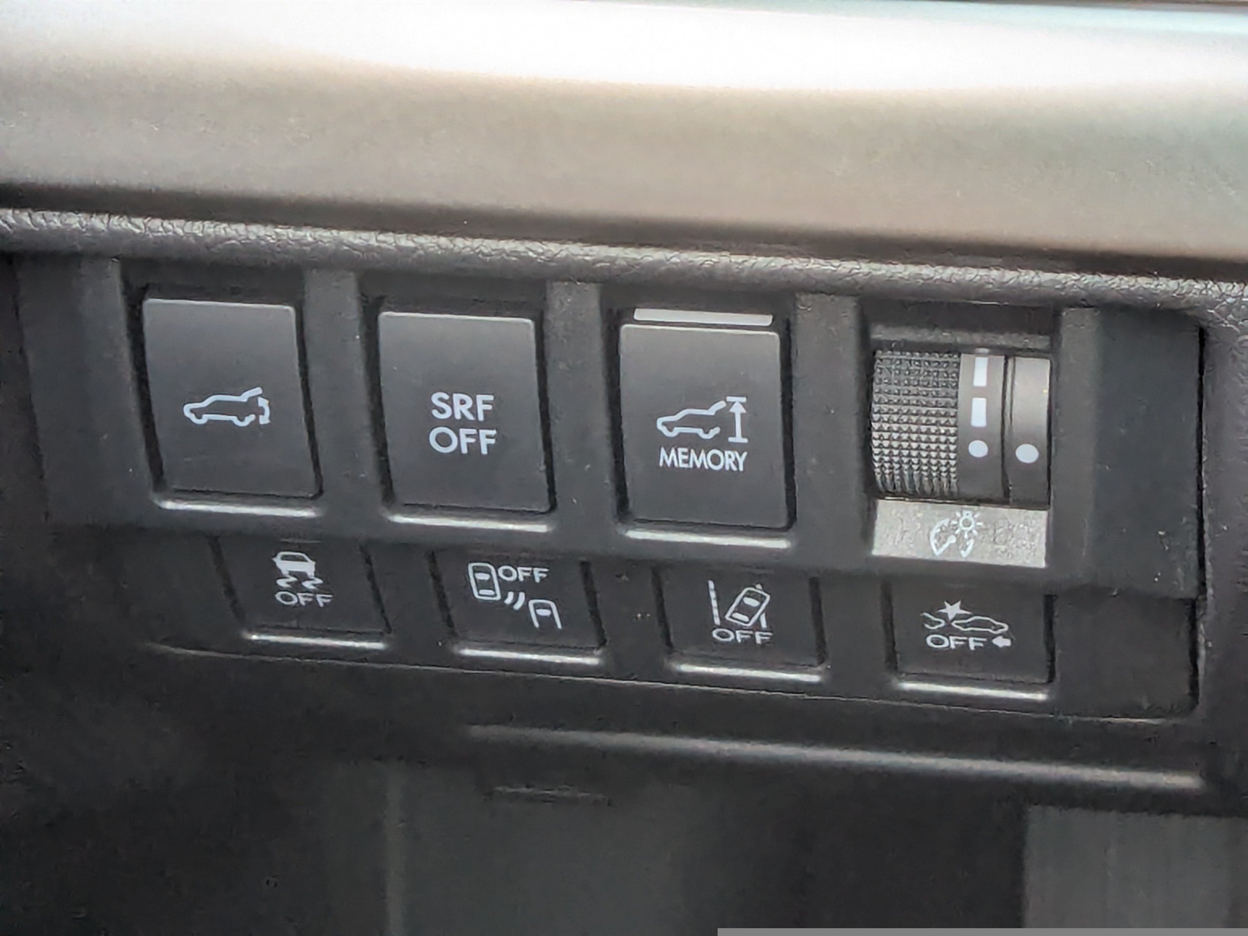 Used 2015 Subaru Outback 2.5i Limited AWD/4WD image 32