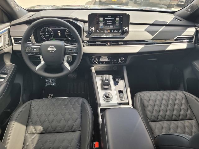 New 2026 Nissan Rogue Platinum image 10