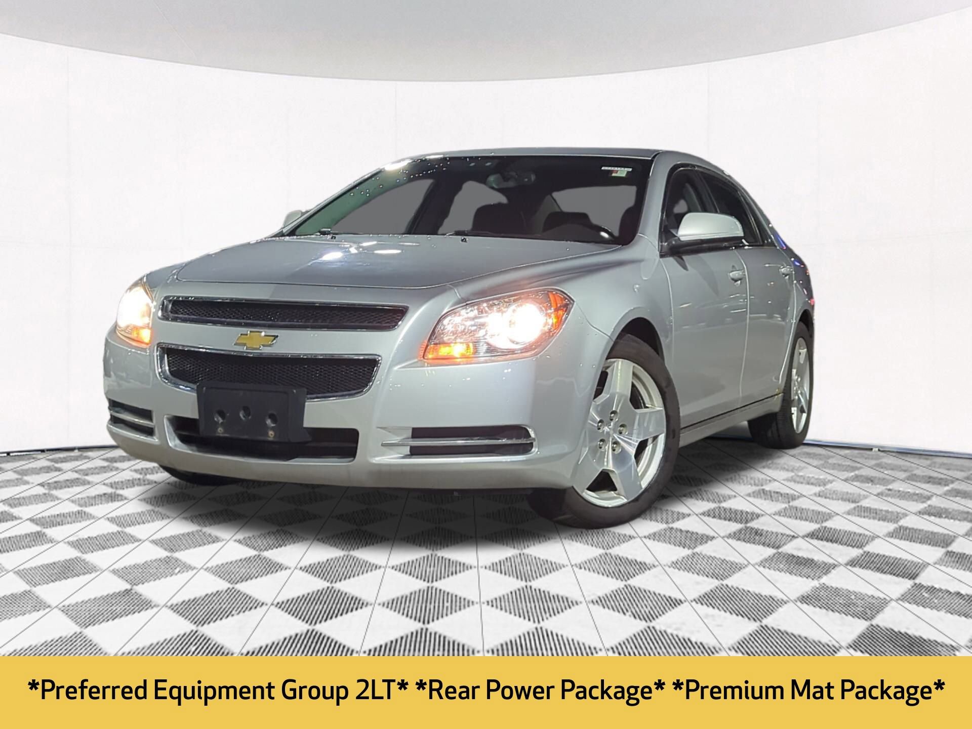 Used 2009 Chevrolet Malibu LT w/ HFV6 Engine Package image 2