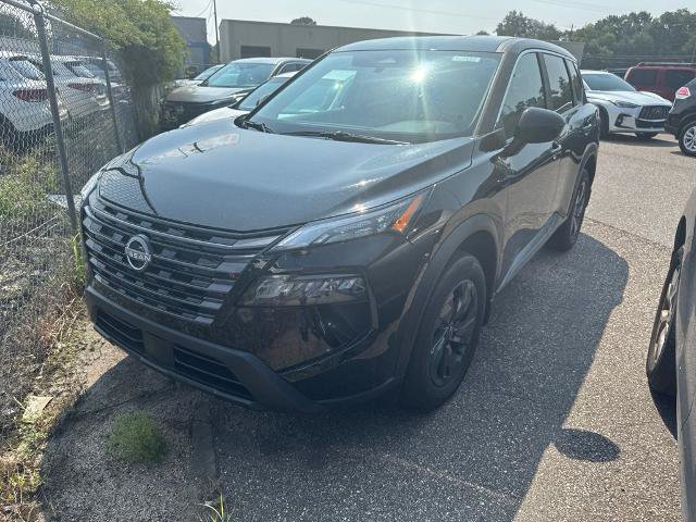 Certified 2026 Nissan Rogue SV FWD image 1