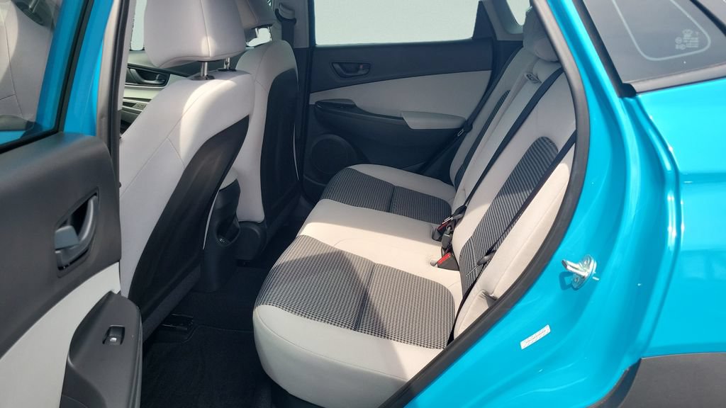 Certified 2023 Hyundai Kona SE w/ Cargo Package FWD image 10