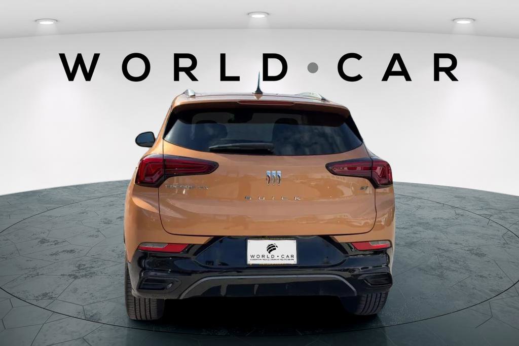 Used 2024 Buick Encore GX Sport Touring w/ Advanced Technology Package FWD image 6