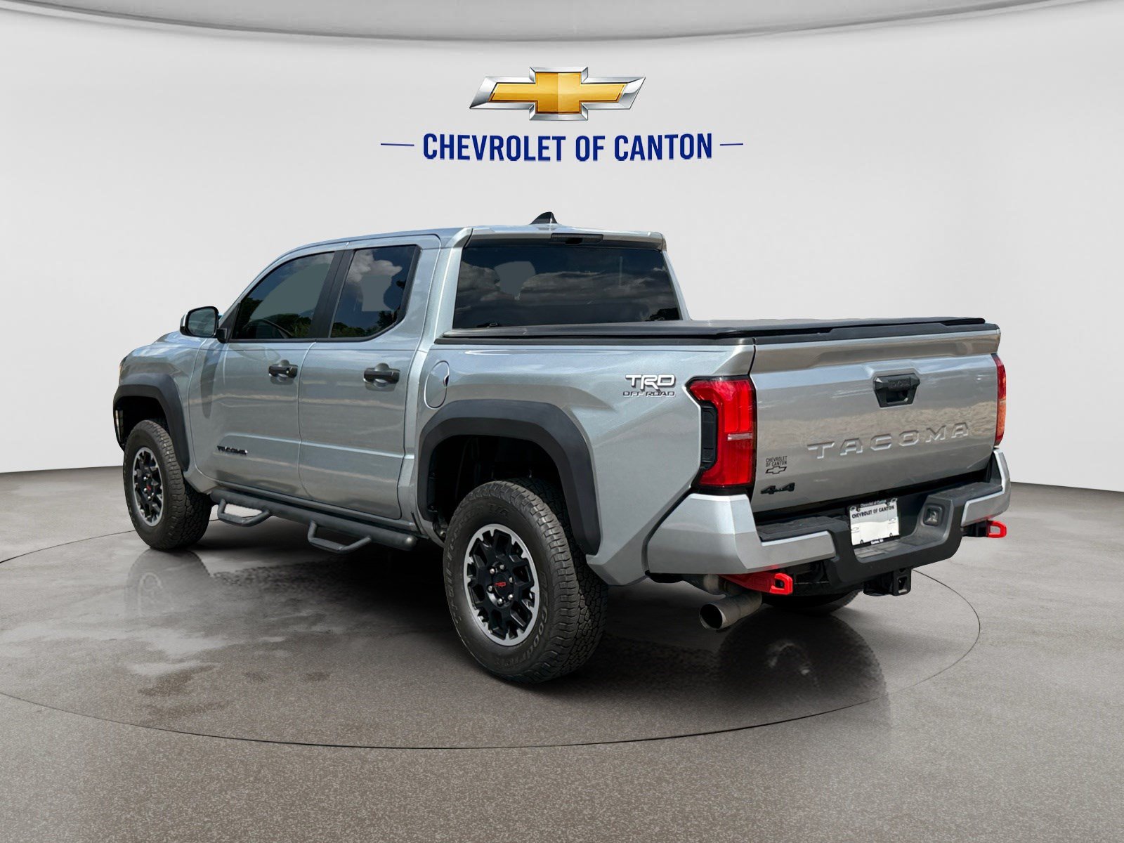 Used 2024 Toyota Tacoma TRD Off-Road AWD/4WD image 7