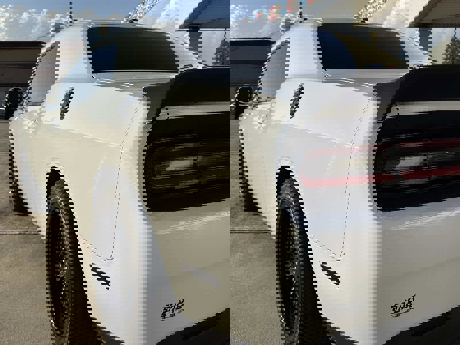 Used 2021 Dodge Challenger R/T w/ Blacktop Package image 9